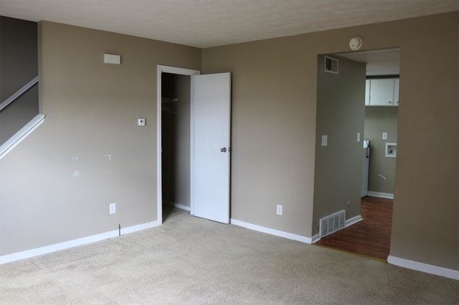 Photo - 60 Township Rd 1118