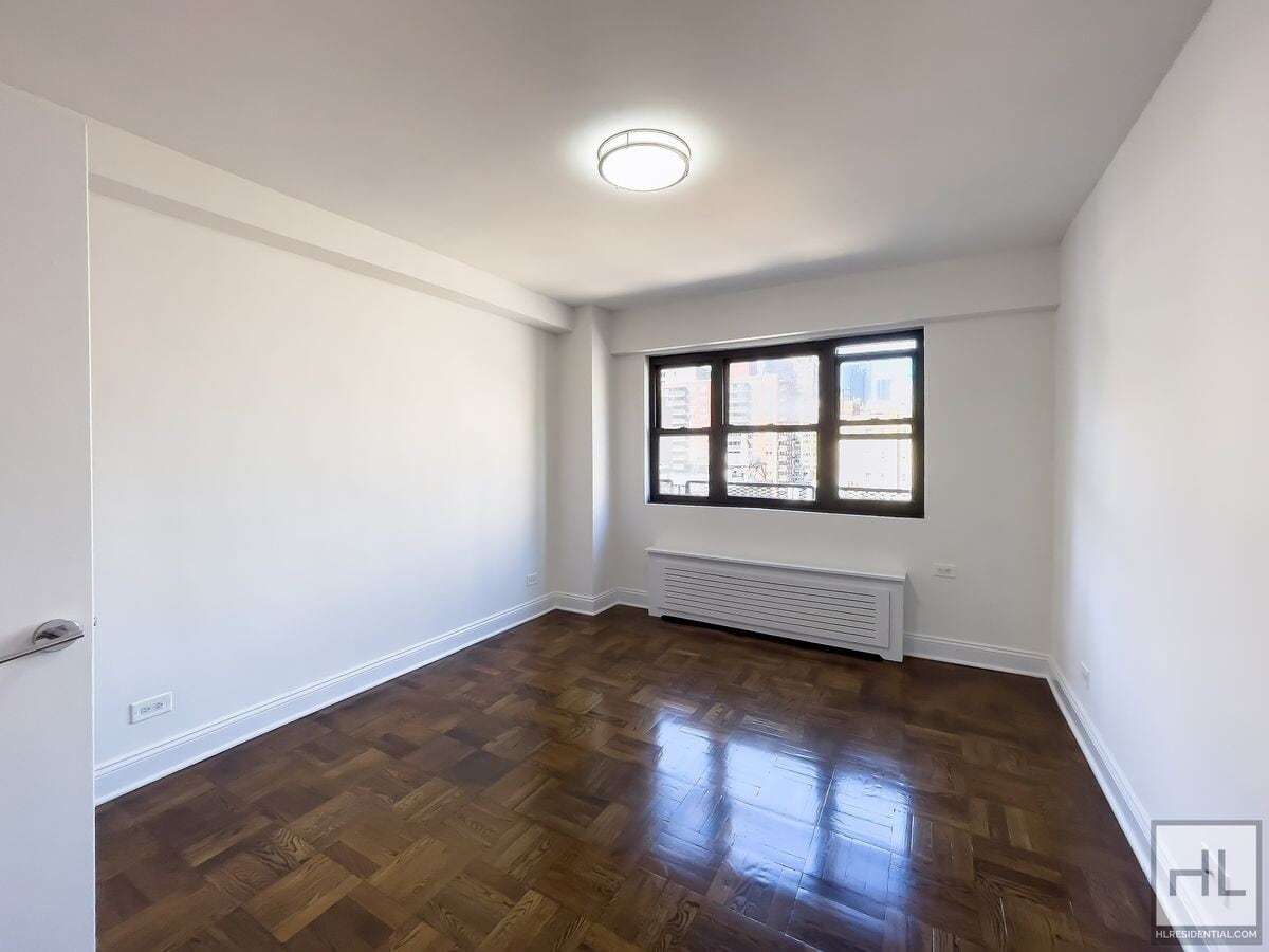EAST 35 STREET - EAST 35 STREET Unit 15B