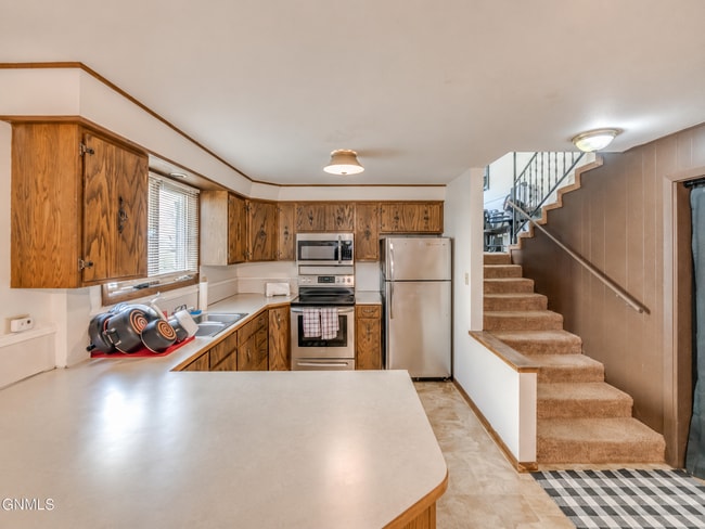 Photo - 333 W Ingals Ave Unit 333