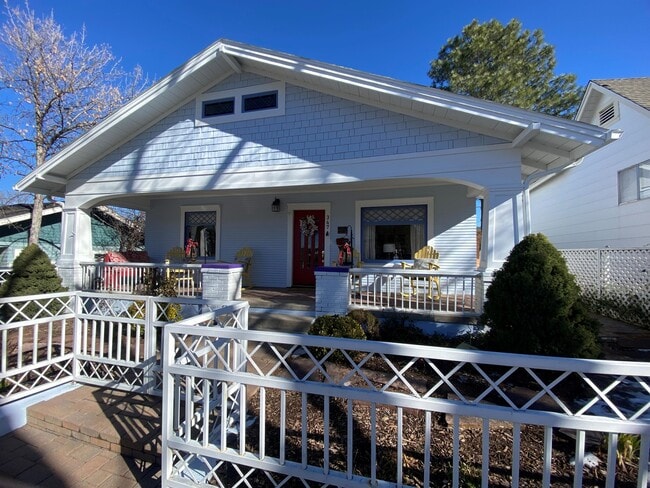 Photo - 347 S Mt Vernon Ave