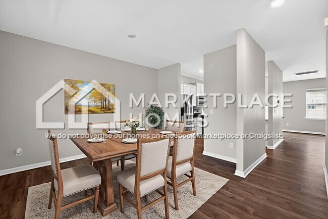 Photo - 923 Elliot Rd