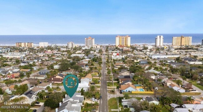 Photo - 629 10th Ave S