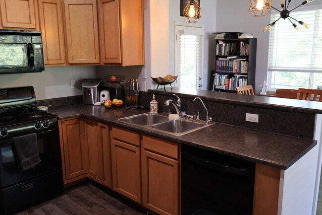 Photo - 54 S 1520 W