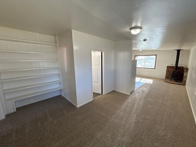 Photo - 3010 Phyllis St NE Unit 14