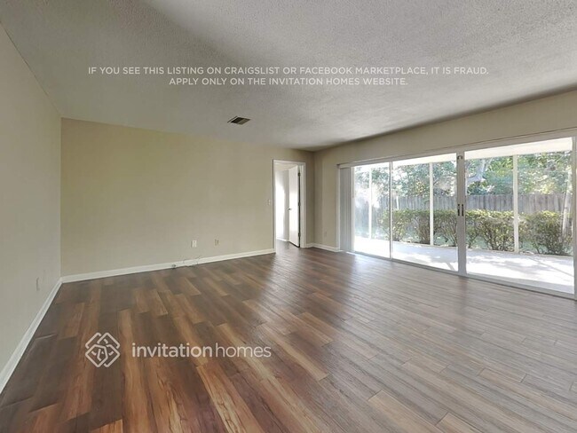 Photo - 2194 Lanai Ave