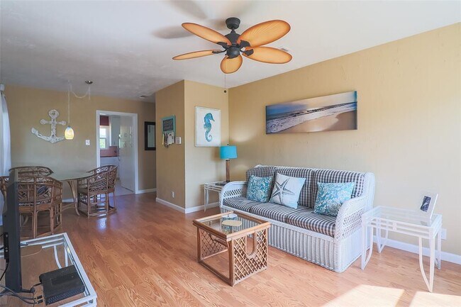 Photo - 110 Whiting Ave