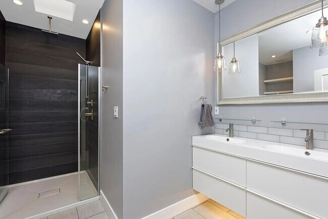 Photo - Modern 1bed/1bath in Cole/RiNo Area