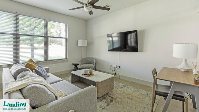 Building Photo - 10550 N Central Expy Rental