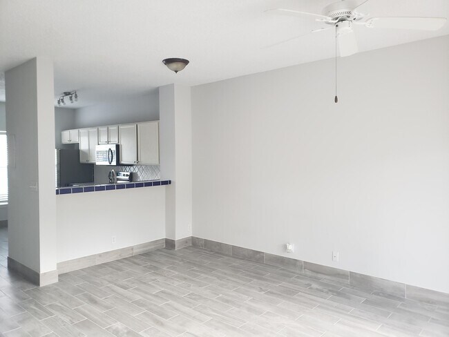 Photo - 6945 Stoney Creek Cir