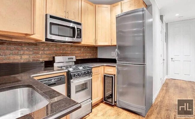 Photo - East 10th Street Unit 2