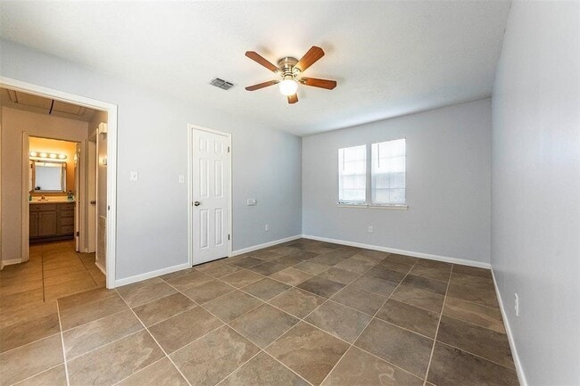 Photo - 10424 Belfast Rd