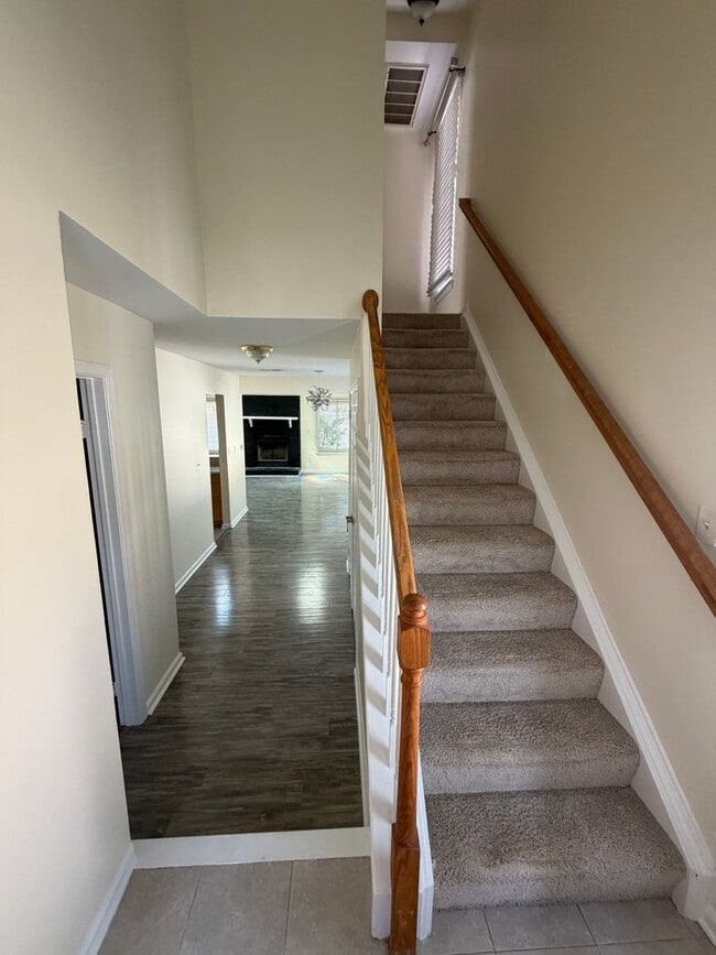 Photo - 1605 Hathern Ct
