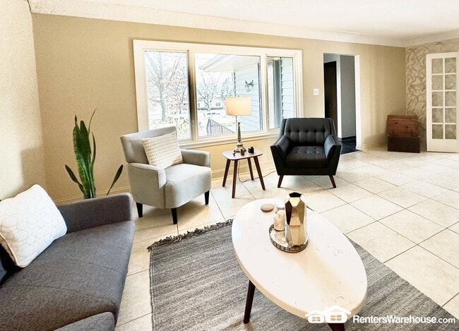 Photo - 3006 Fleur Dr