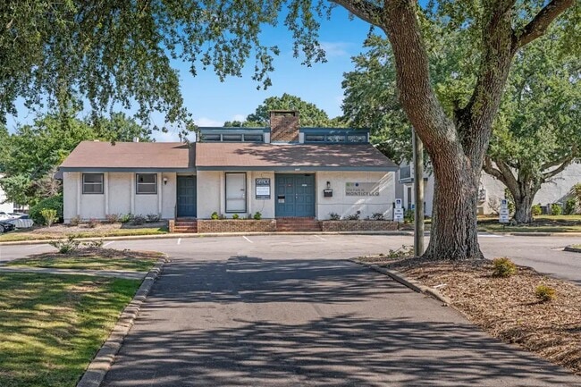 Leasing Office - Park at Monticello