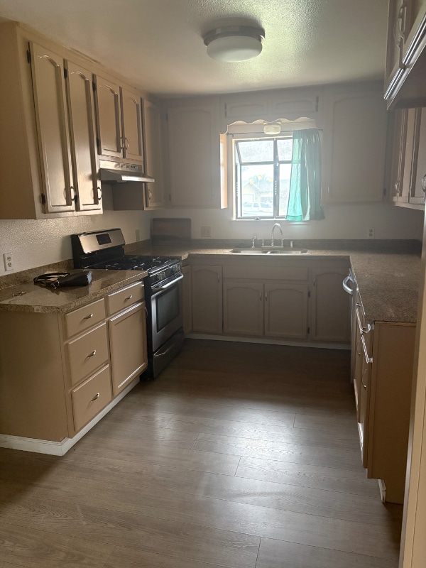 Photo - 1905 Roth Ct