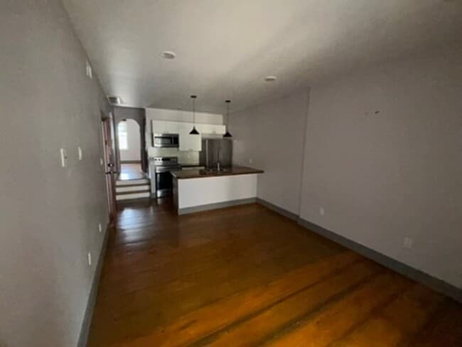 Photo - 235 E Market St Unit 2