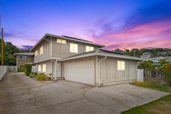 Photo - Spacious 3 Bedroom, 2.5 Bath Single Family...