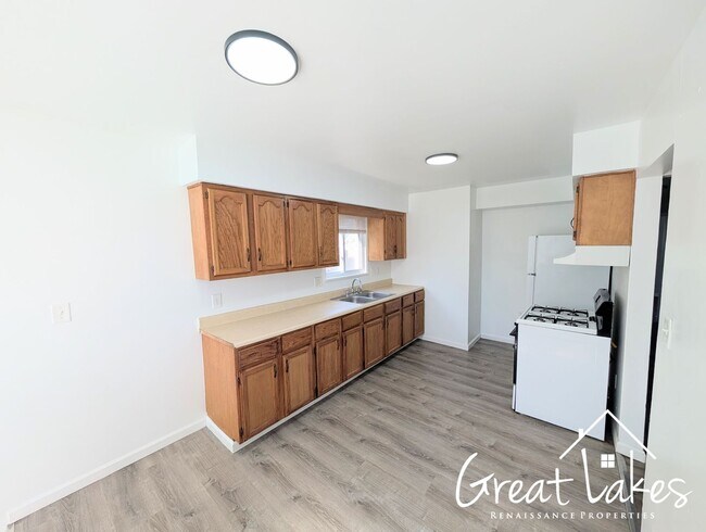 Photo - Stunning 3 Bedroom 1 Bathroom now availabl...