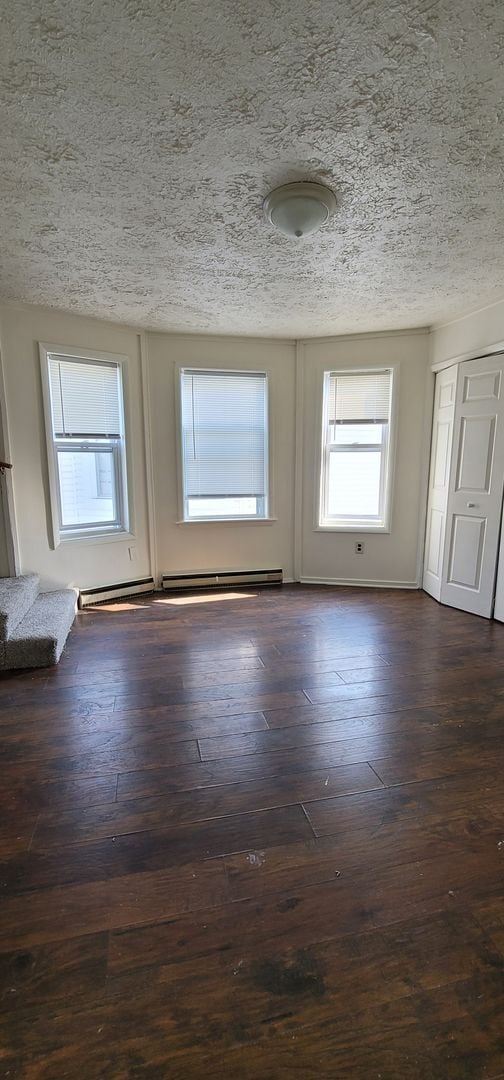 Building Photo - 125 Buena Vista Ave Unit 2