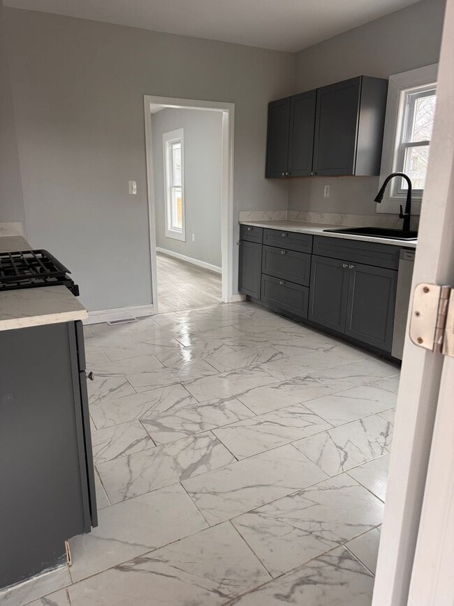 Photo - Fully Updated 3 Bedroom - 1 bathroom - $1,295