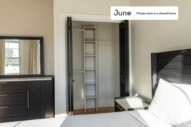Photo - Room in Shared 5 bed/2 bath home Unidad A