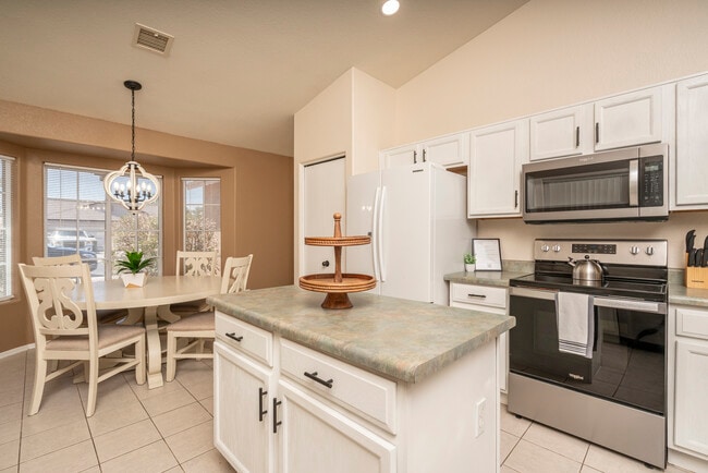 Photo - 1762 E Sycamore Rd