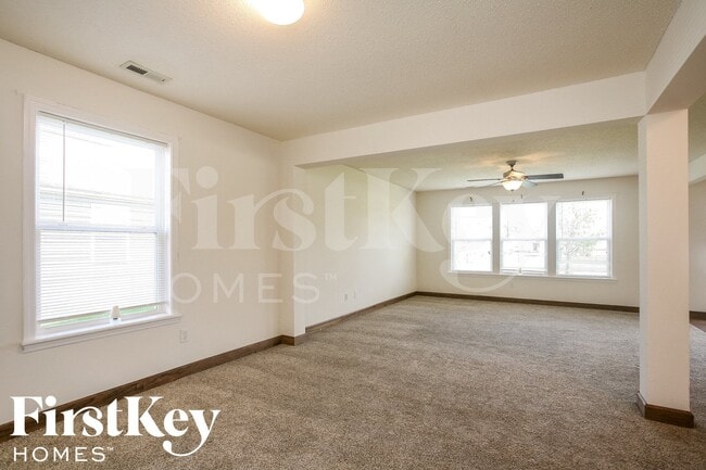 Photo - 5555 Wild Horse Dr