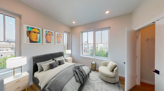 Photo - 101 W Broadway