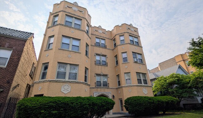 Photo - 1010 N Austin Blvd Casa Adosada