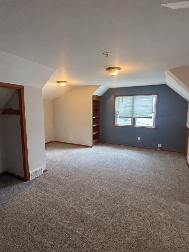 16705 Hillsboro Rd