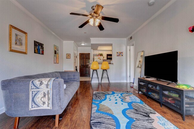 Photo - 4515 Briar Hollow Pl Unit 215