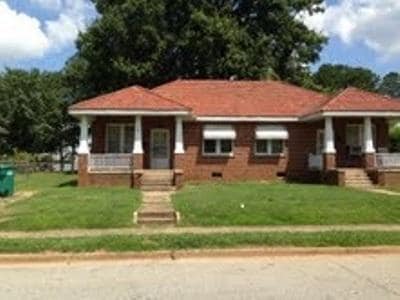 Building Photo - 724 Holloway Ave