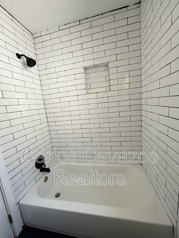 Photo - 1607 McAdams Ave