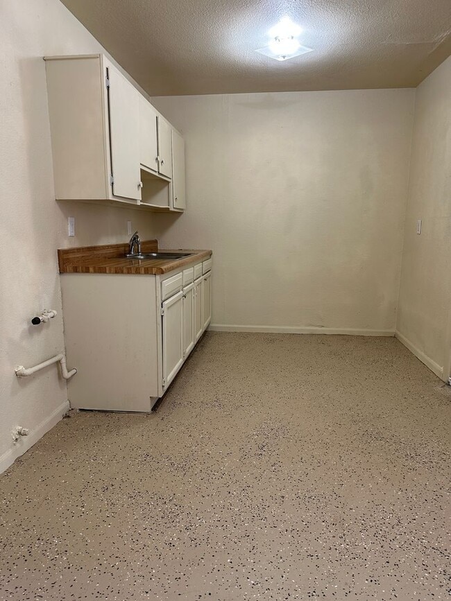 Photo - 3413 SW Brendan Ave Unit 1