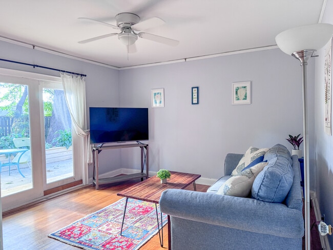 Photo - 3277 N Whitney Ave Unit FURNISHED Upper House
