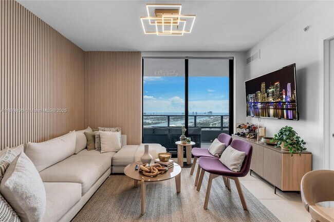 Building Photo - 159 NE 6th St Unit 4016 Rental
