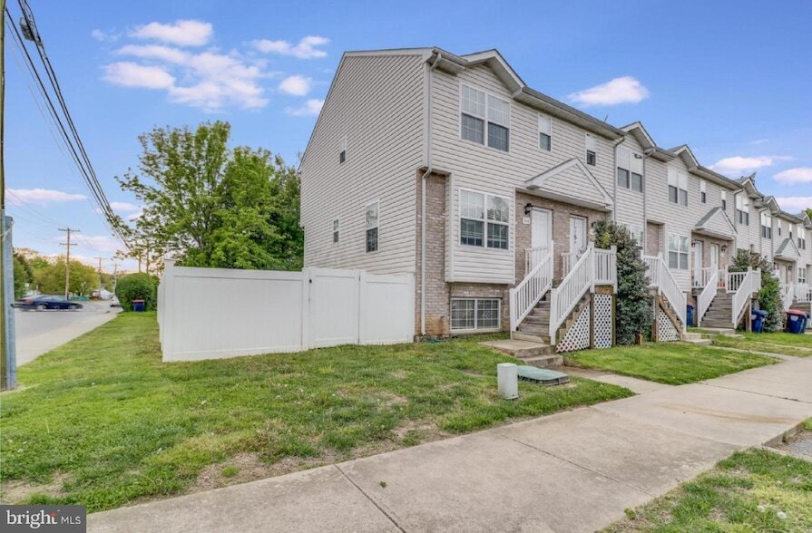 Photo - 300 Caribou Ln Townhome