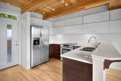 Photo - Industrial-Style Queen Anne Townhome with water views on every floor! Available 7/24/26!