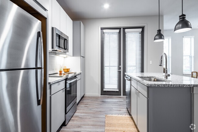 1 BR, 1 BA - 834 SF - The Beck at Hidden River