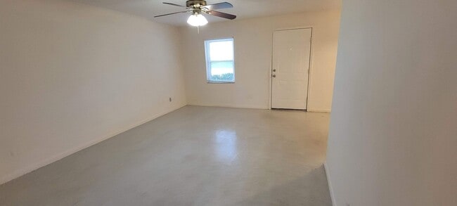 Photo - Williams St Triplex Unidad Apartment 2