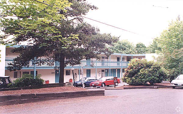 Hill Terrace Apartments - Hill Terrace Apartments