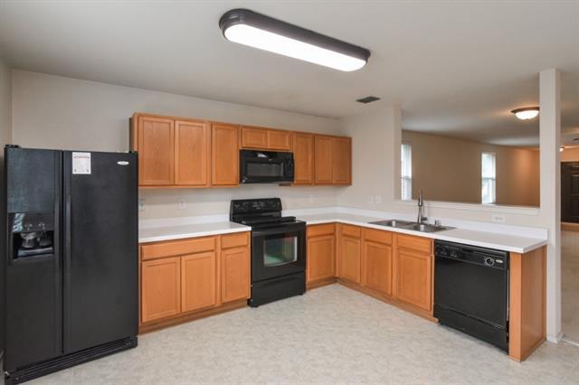 Photo - 1105 Wyatt Earp Dr