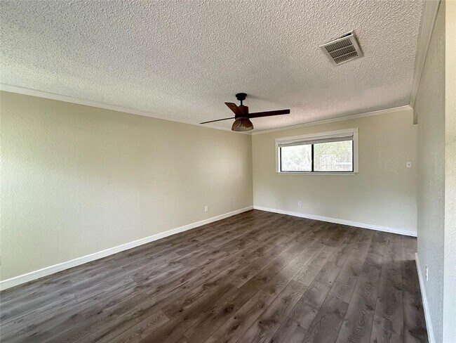 12301 Deer Falls Dr