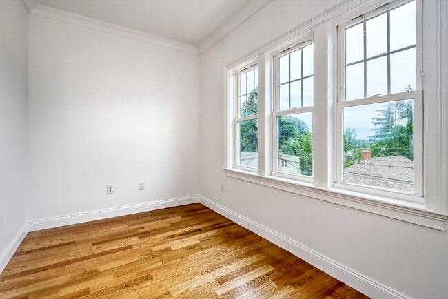 Photo - 60 Johnswood Rd Unit 2