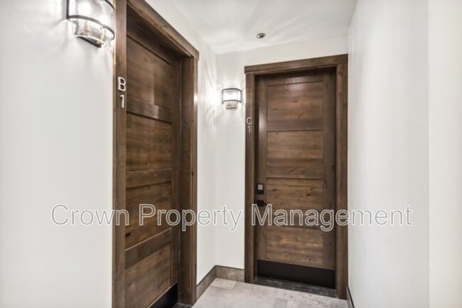 Photo - 317 Akers Ln