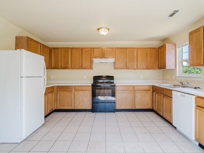 Photo - 2312 SW Morris St
