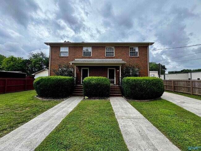 Photo - 1775 Jeff Rd NW