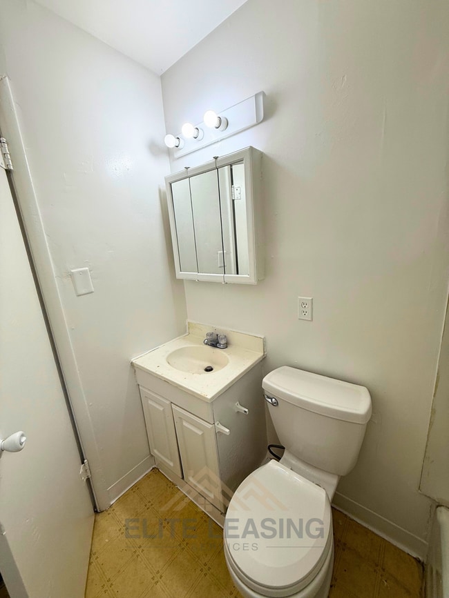 Photo - 1258 SW Clay St Unit 4