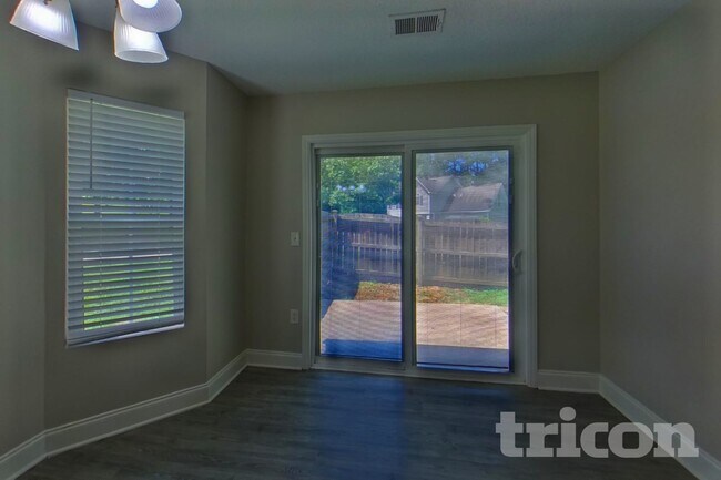 Photo - 184 Park Pl Dr