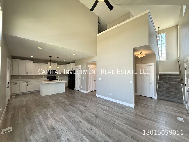 Photo - 2774 Lacewood Dr